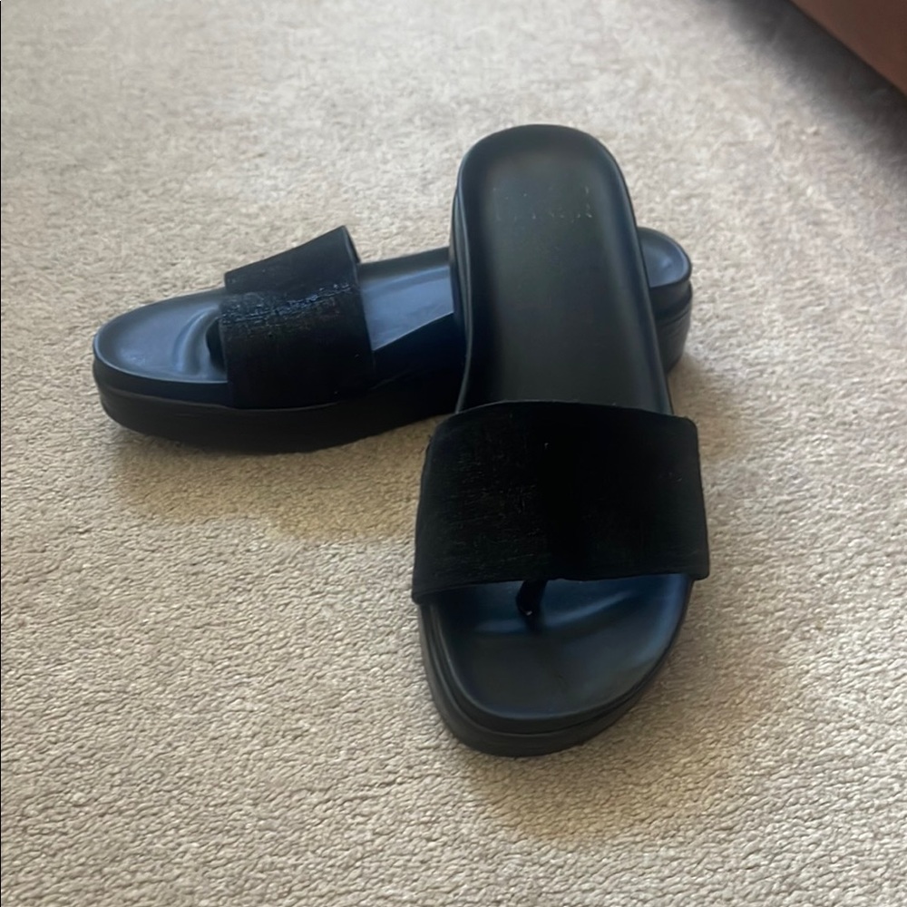 Donald J. Pliner Black Slide Sandals